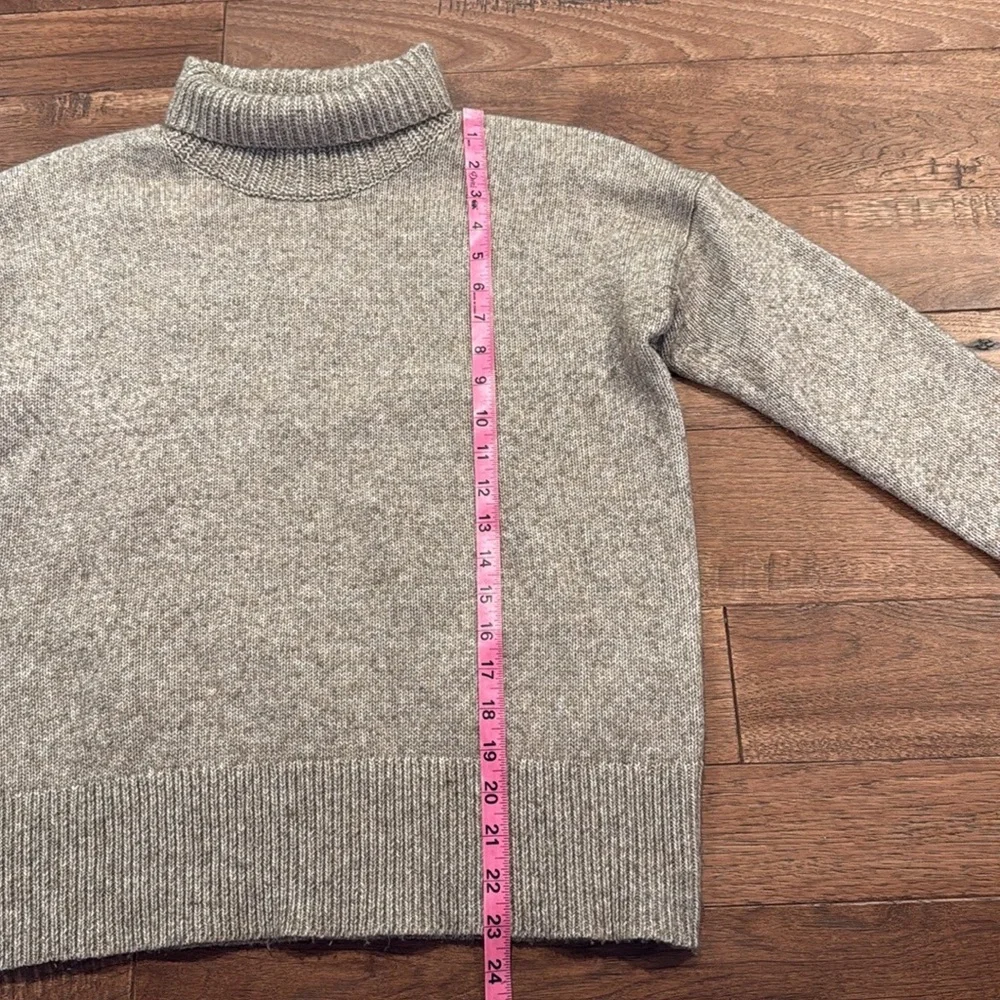 LOFT Women’s Knitted Turtleneck Long-Sleeve Sweater - Size S